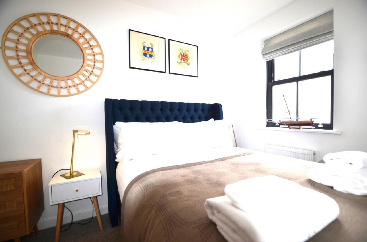 05 Queensway Gardens, هايلي المظهر الخارجي الصورة